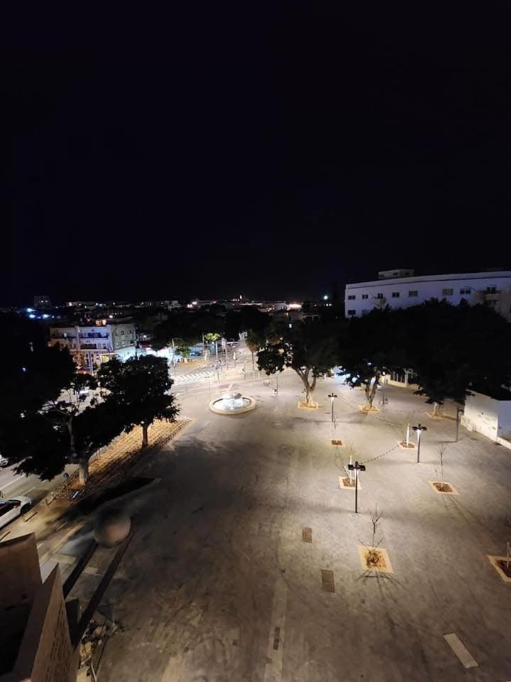 特拉维夫 露丝·丹尼尔住处酒店 外观 照片